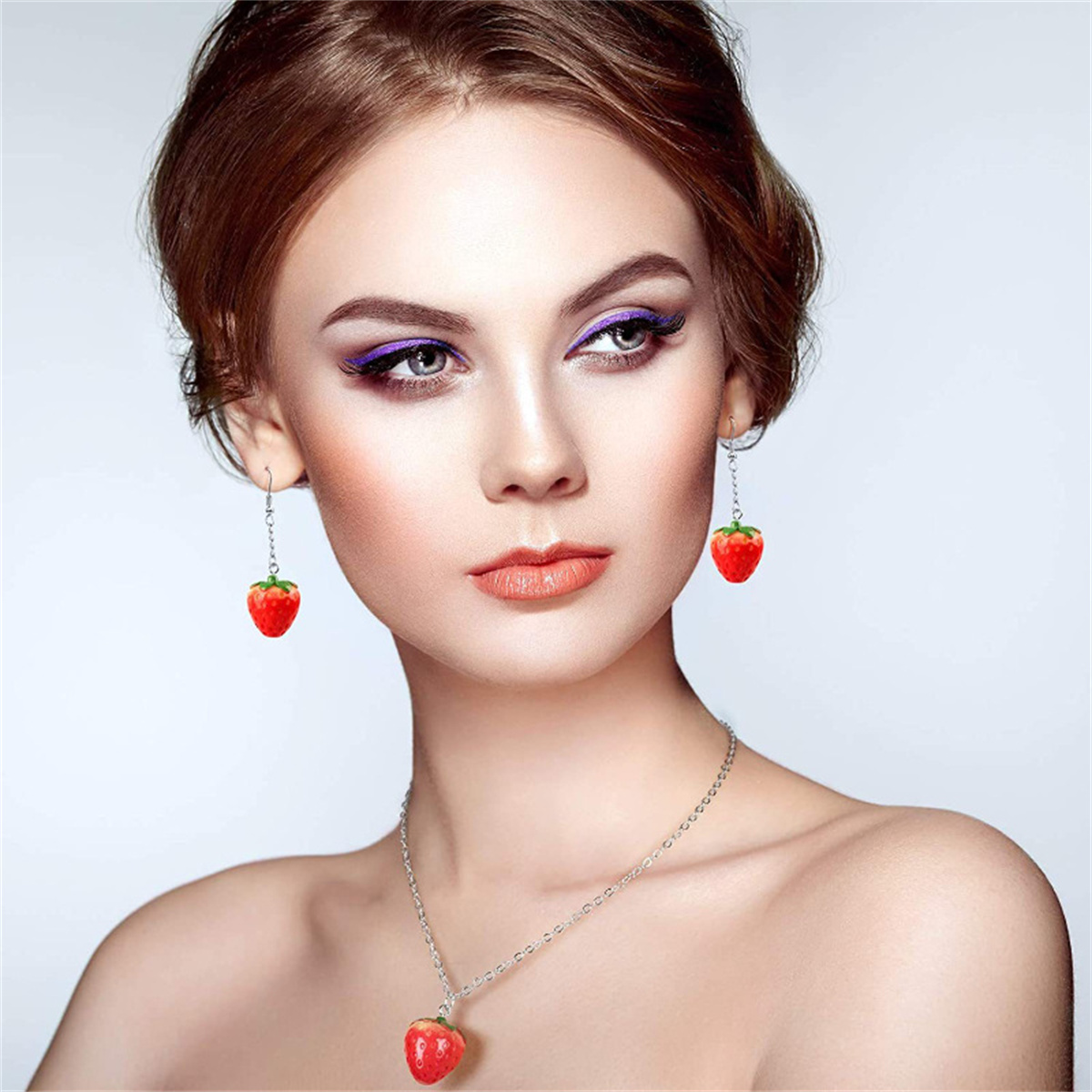 SG04 Cute 5pcs Strawberry Frui - огляд і ціна Resin Art Necklace