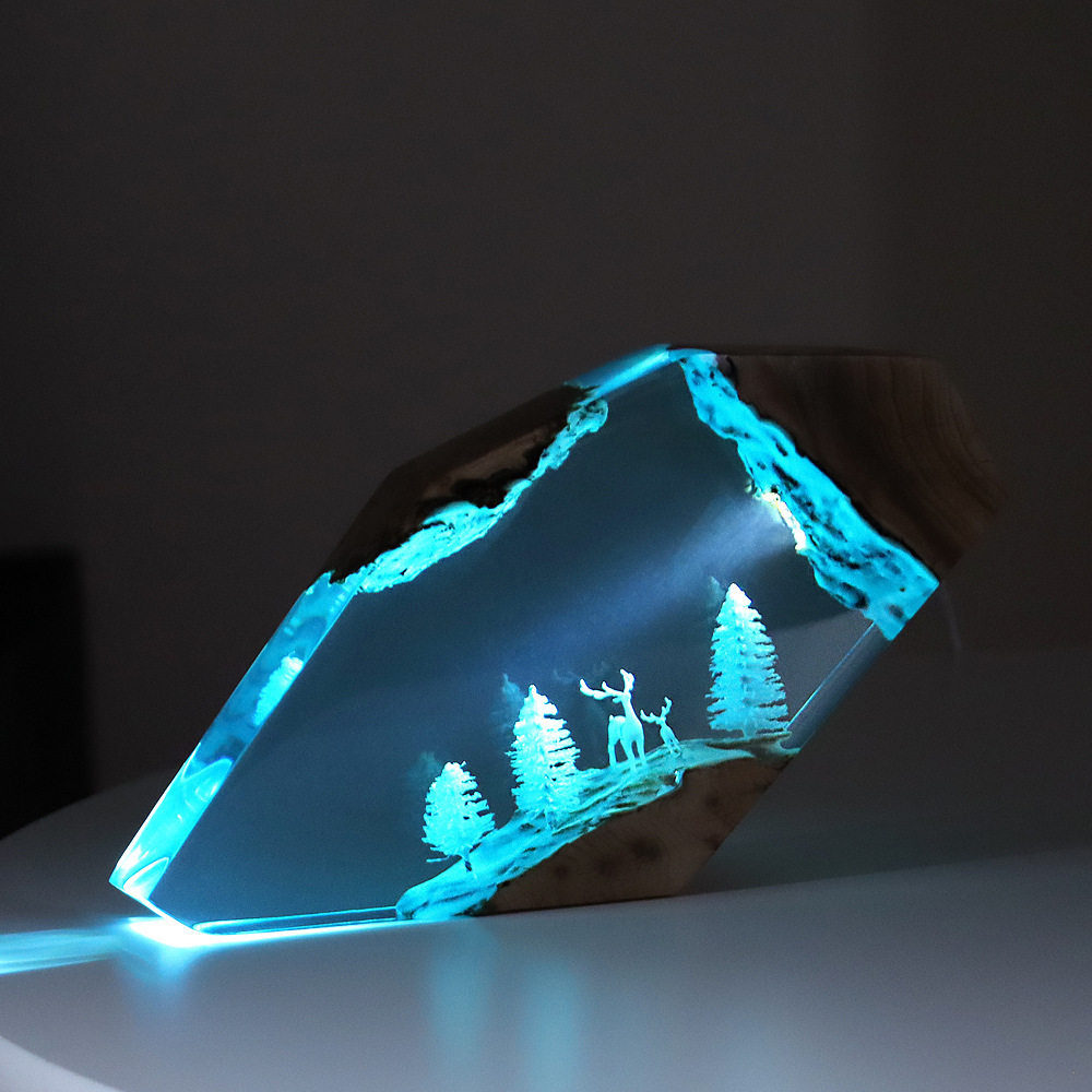 Forest Fairy Deer Desktop Art  - огляд і ціна Resin Art Decor